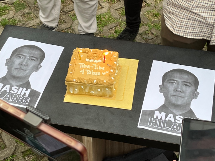 <i>Nyindir</i> KPK, ICW 'Rayakan' 4 Tahun Kegagalan Pencarian Harun Masiku