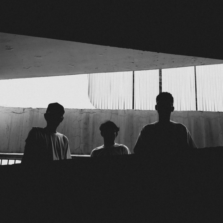 The Adams Ditinggal Dua Personel