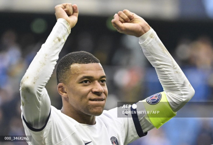 Enrique Abaikan Rumor Mbappe