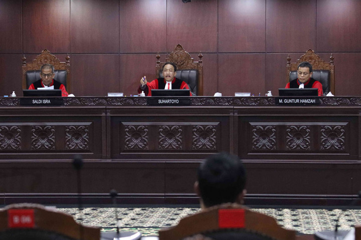 Tok! MK Tolak Uji Formil Syarat Usia Capres-Cawapres