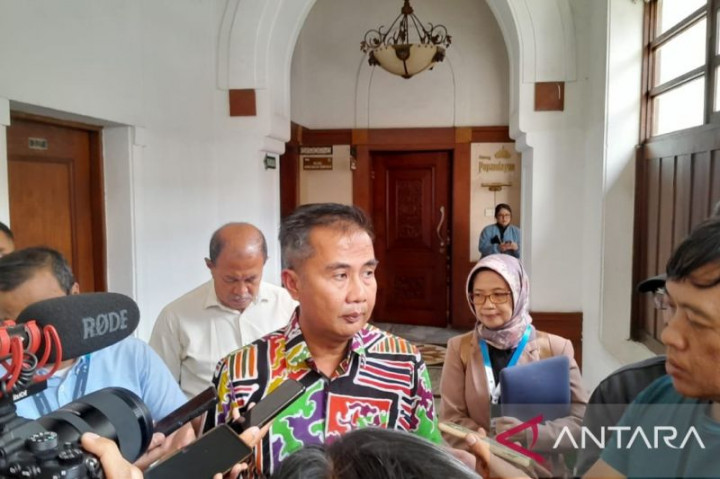 Pj Gubernur Jabar Tegaskan Perdagangan Anjing untuk Konsumsi Ilegal