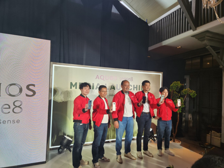 Spesifikasi dan Harga Sharp Aquos Sense8 di Indonesia