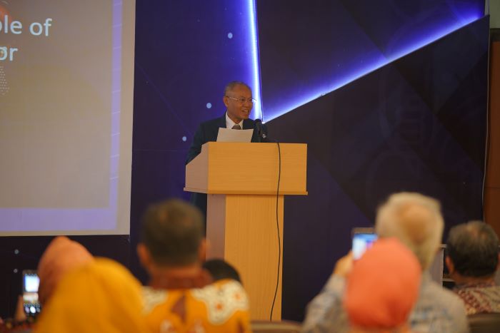 Mantan Dirjen Dikti Djoko Santoso Terima Gelar Profesor Emeritus dari ITB