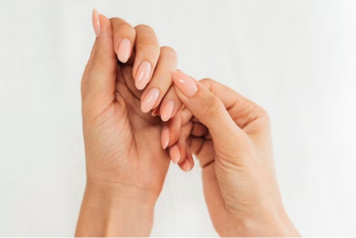 Ladies, Begini 4 Cara Agar Kuku Terlihat Bersih dan Cantik!