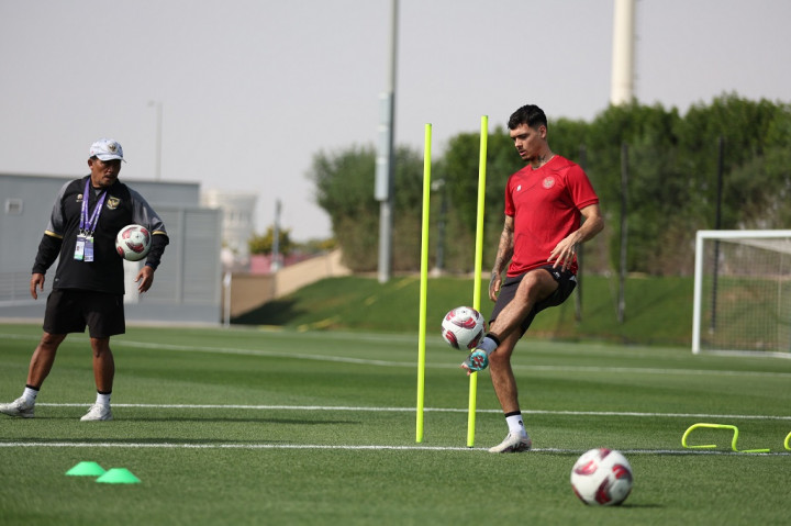 Shayne Pattynama Siap Tampil