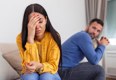 Rasa Insecure Bisa 'Membunuh' Hubunganmu! Ini 6 Cara Mencegahnya