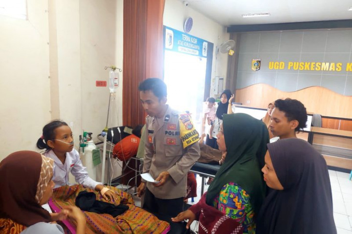 Puluhan Siswa SD di Lombok Timur Keracunan Jajanan Abon Ikan