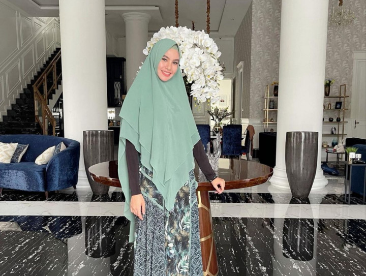 Kartika Putri Pasrah Anaknya Tak Mau Pergi dari Yaman: Dia Siap Mati Sahid