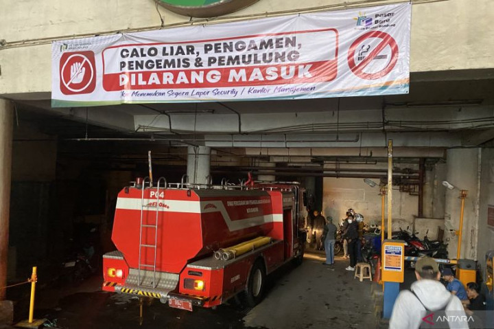 Pasar Baru Kota Bandung Kebakaran