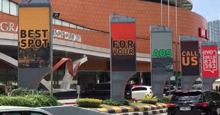 Iklan Videotron Anies yang Hilang Dinilai Menciderai Demokrasi