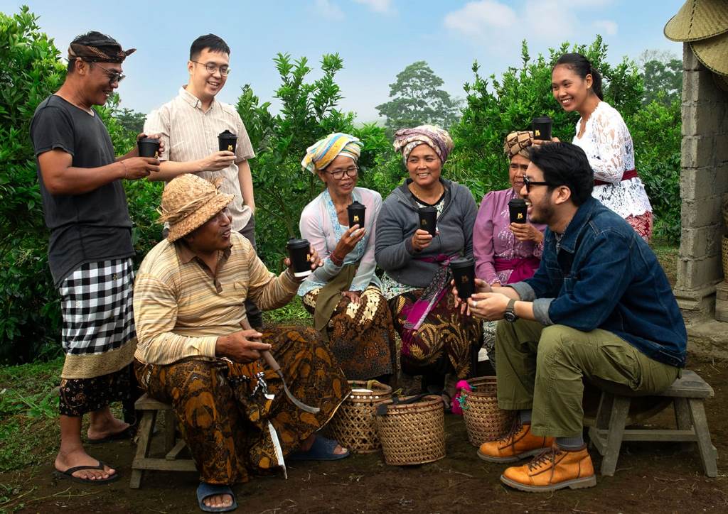  TOMORO percaya bahwa biji kopi Indonesia yang ditanam oleh petani lokal juga memiliki cita rasa yang bagus. Sehingga sudah saatnya untuk diperkenalkan ke seluruh dunia. Dok. Ist
