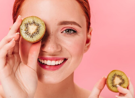 Kiwi merupakan sumber vitamin C terbaik. (Foto: Ilustrasi. Dok. Freepik.com)
