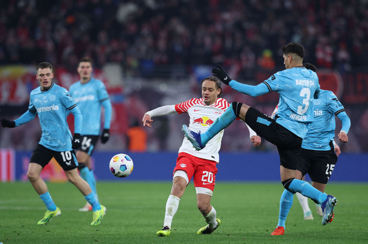 Hincapie Bawa Leverkusen Lewati Leipzig di Masa Tambahan Waktu