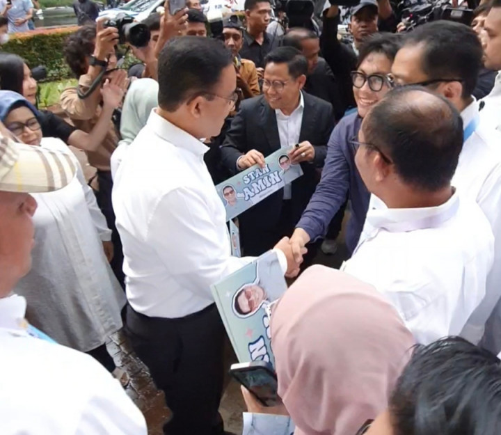 Anies dan Cak Imin dapat Banner 'Stan AMIN'