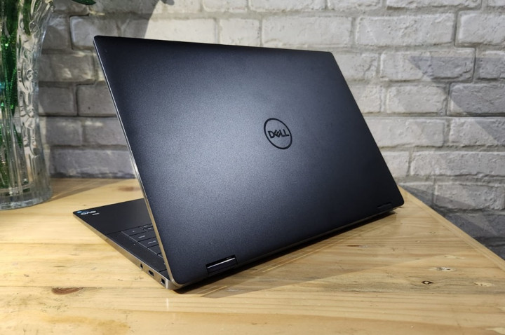Dell Latitude 9440 2-in-1, Elegan, Mewah, Andal