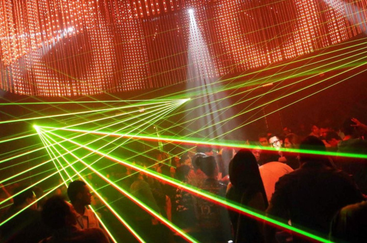 Pemkot Surabaya Tetapkan Pajak Hiburan 50%