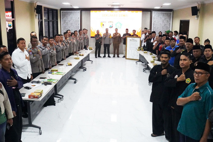 Jelang Pemilu, Puluhan Perguruan Silat di Sidoarjo Deklarasi Damai