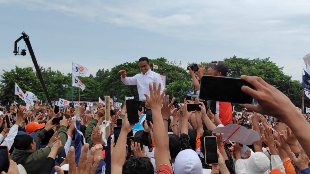 Kampanye Akbar di Yogyakarta, Anies: Korupsi Bertambah atau Berkurang?