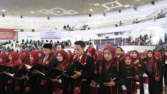 UMM Kukuhkan 2.050 Guru Ber-<i>skill</i> Abad 21