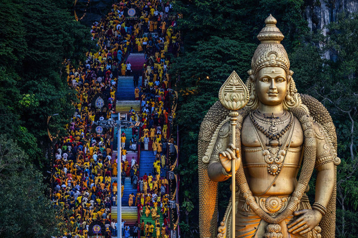 Umat Hindu Malaysia Rayakan Festival Thaipusam