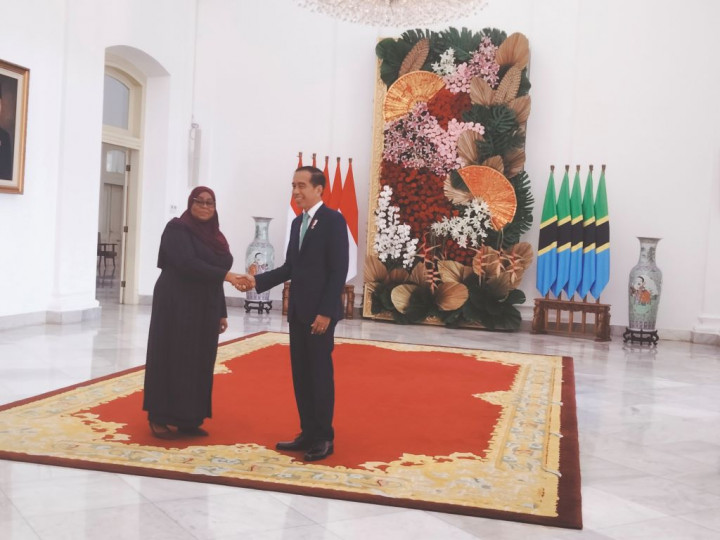 Jokowi Sambut Kunjungan Presiden Tanzania Samia Suluhu di Istana Bogor