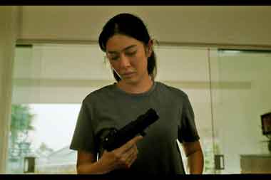 Dian Sastro jadi Ratu Adil