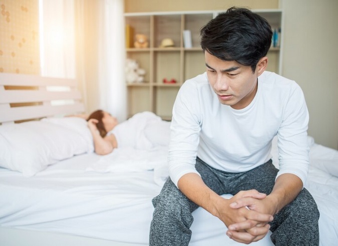  Kecemasan dan kesedihan dapat membuat sulit untuk memulai atau mempertahankan ereksi karena menurunkan libido dan hasrat seksual. Dok Ilustrasi Freepik