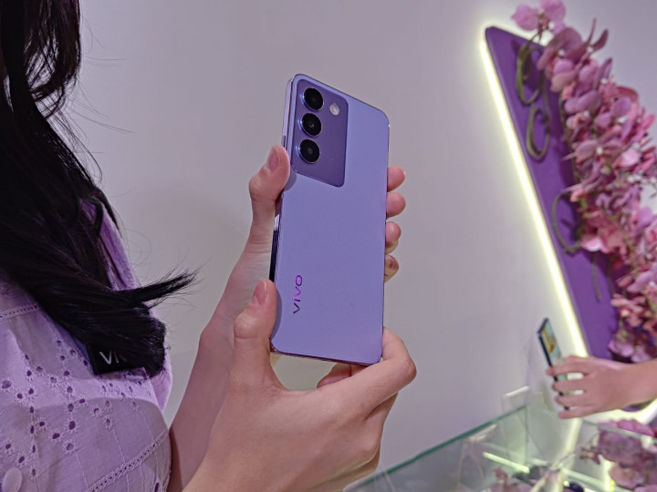 Hands-on vivo Y100 5G, Tampilannya Mewah Buat Spesifikasinya