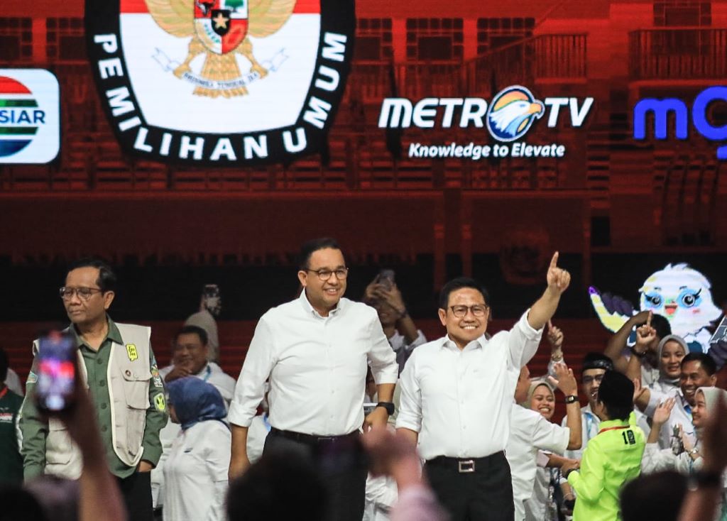 Viral Salam 4 Jari di Medsos, Begini Respons Timnas Anies-Muhaimin