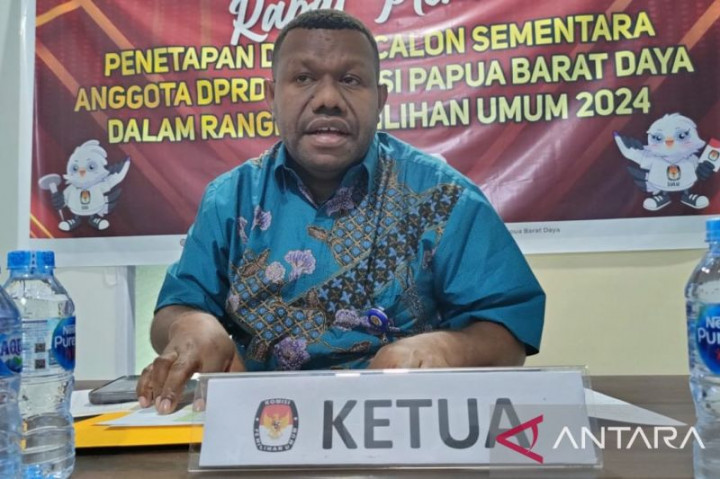 Logistik Pemilu 6 Distrik di Kabupaten Tambrauw Dibawa dengan Pesawat