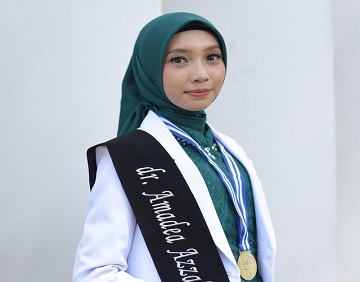 Cerita Amadea: Sibuk Ikut Organisasi Tetap Lulus Pendidikan Dokter dengan IPK 3,7