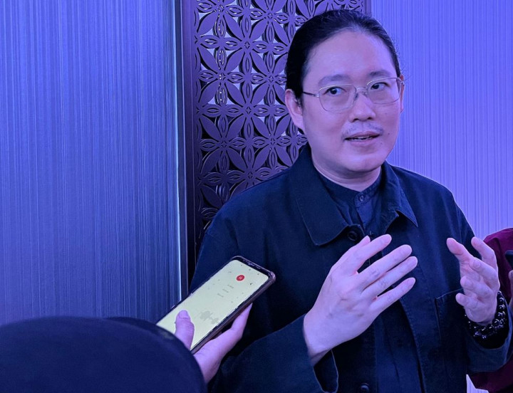 Apakah saat Musim Hujan Kita Perlu Pakai Sunscreen?