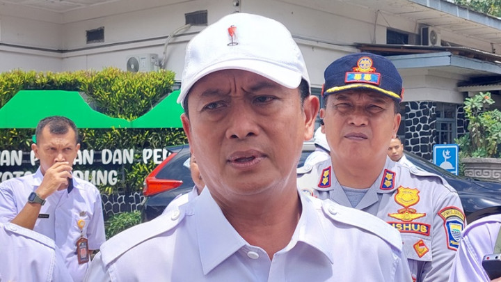 Urai Macet, Exit Tol KM 149 dan KM 151 Gedebage Kota Bandung Diminta Dibuka