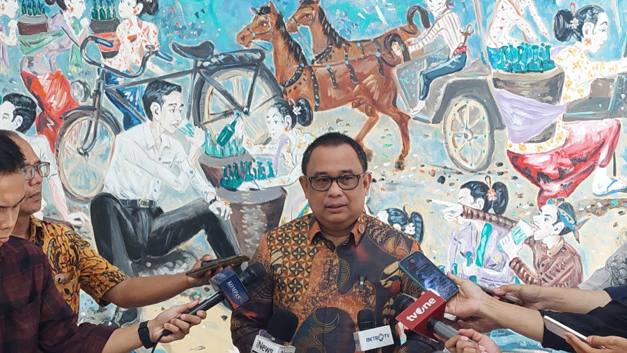 Butet Kertaradjasa Dilaporkan Projo, Istana: Itu Domain Hukum