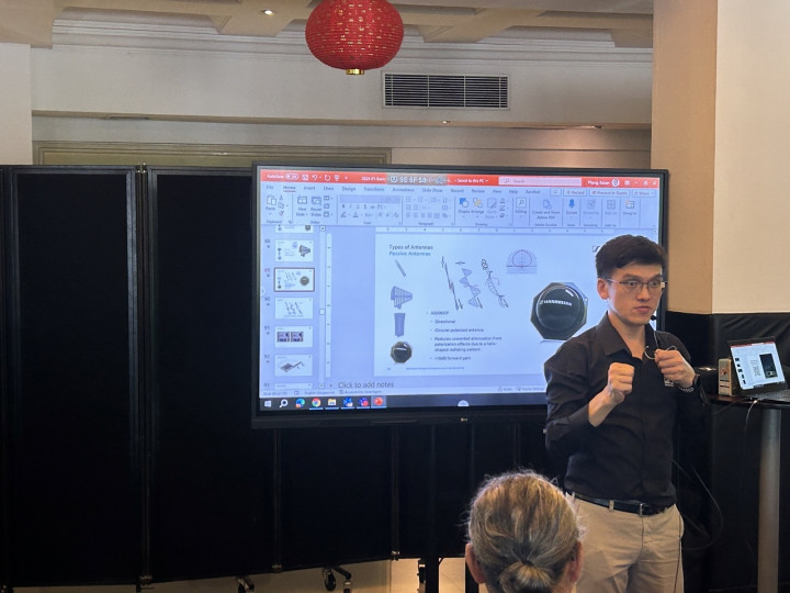 Sennheiser Gelar Tur Edukasi Bahas Frekuensi Radio