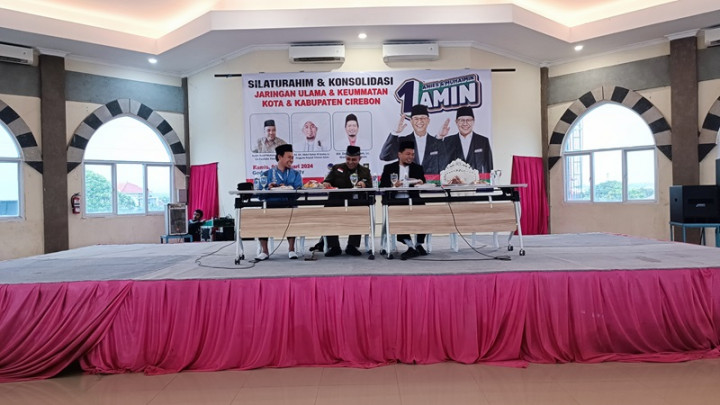 Ratusan Ulama di Cirebon Konsolidasi Dukung AMIN