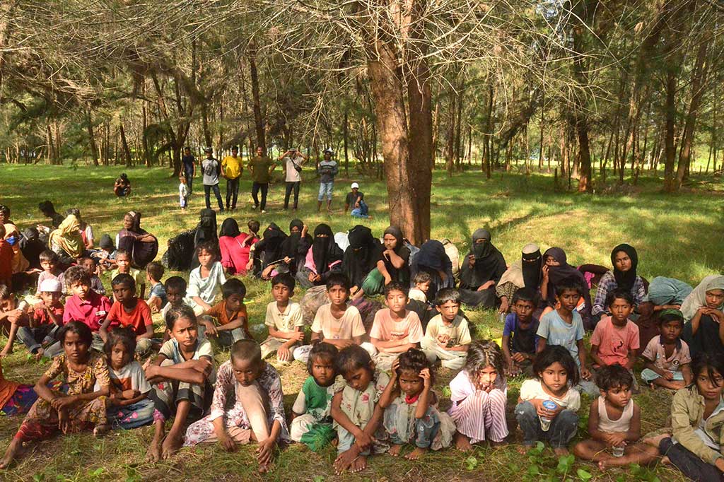 Lagi, Ratusan Imigran Rohingya Terdampar di Aceh