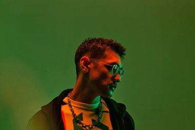 Afgan Rilis Lagu tentang Upaya Menjalin Hubungan Baru setelah Trauma