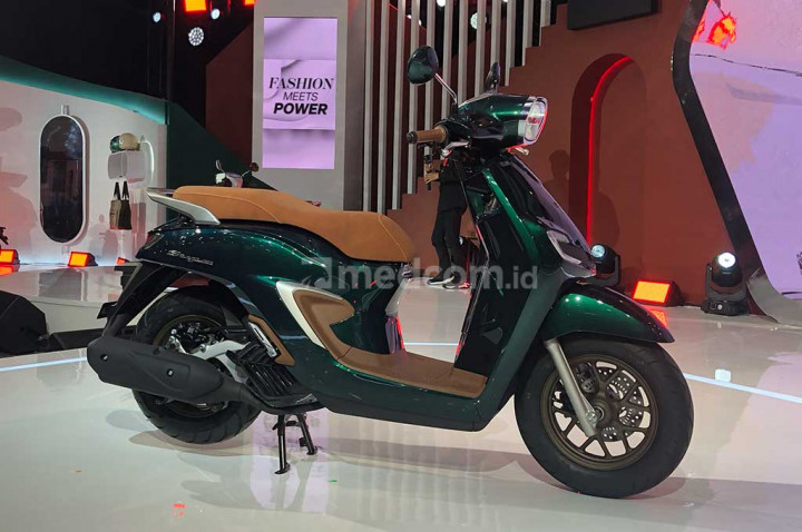 New Honda Stylo 160, Pede Mainkan Segmen Retro Premium Bermesin Besar