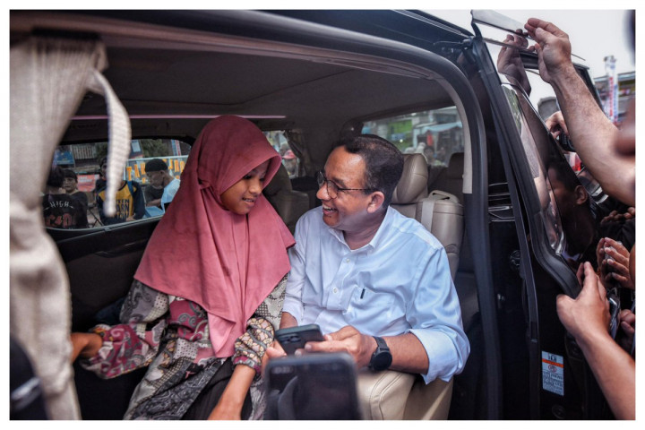 Momen Anies Kembali Bertemu Anak yang Cium Keningnya saat Kampanye Pilkada 2017