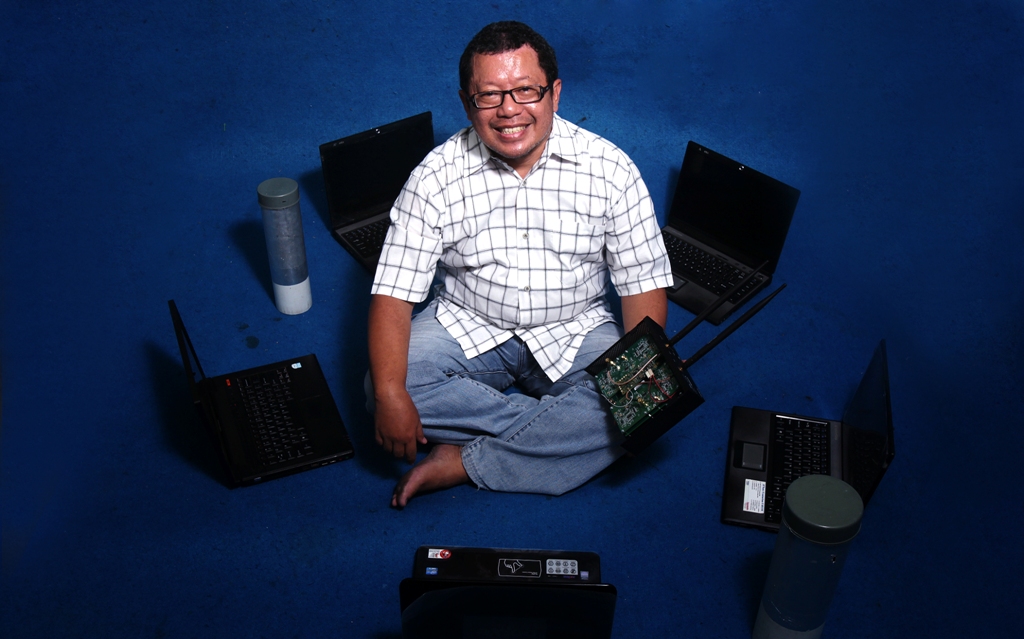 Riwayat Pendidikan Onno W. Purbo, Pejuang 'Internet Murah' Jadi Panelis Debat Capres