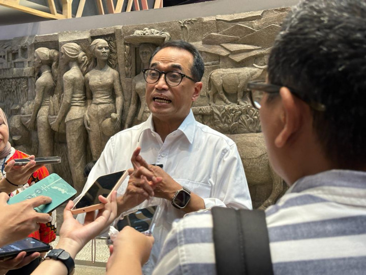 Begini Upaya Pemerintah Biar Masyarakat Naik Transportasi Umum