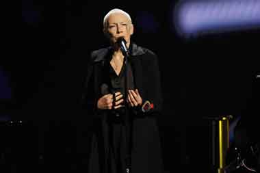 Penyanyi Ini Bela Palestina di Grammy Awards 2024