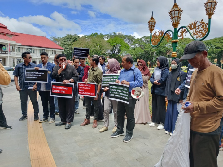 Dosen se-Malang Raya Serukan Keteladanan Moral dari Pemimpin Bangsa