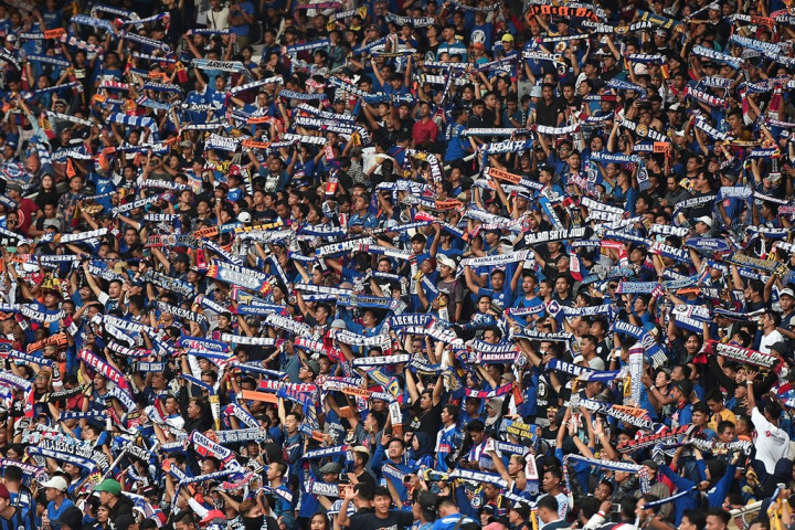Tak Cuma Jakmania dan Bobotoh, Kampanye Akbar Anies di JIS Dihadiri Aremania hingga Bonek