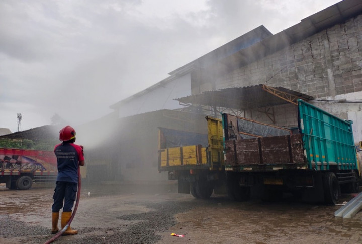 Korban Kebocoran Gas Pabrik Es di Karawaci Tangerang Terus Bertambah