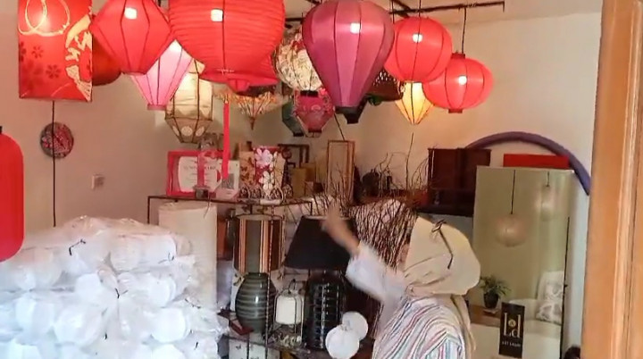 Perajin Lampion di Bandung Kebanjiran Pesanan jelang Imlek