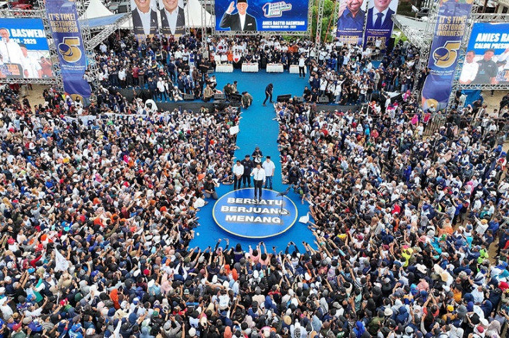 Sulit Sewa Bus, Relawan Siap Jalan Kaki ke JIS untuk Hadiri Kampanye Akbar AMIN
