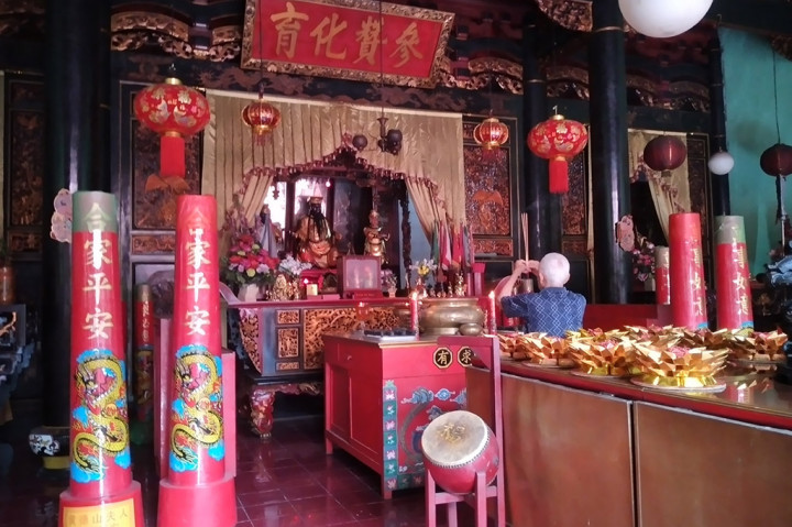 Rupa-rupa Persiapan Imlek di Kelenteng Tertua di Yogyakarta