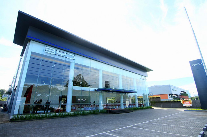 BYD Gandeng Arista untuk Garap Dealer di Indonesia